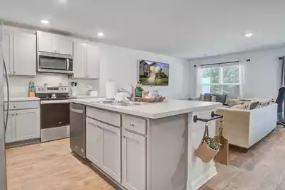 119 Gaura Lane, Summerville, SC 29483 - Photo 4