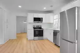 207 Trivers Dr, Moncks Corner, SC 29461 - Photo 4