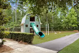 225 Witherspoon St, Summerville, SC 29486 - Photo 62