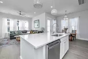 225 Witherspoon St, Summerville, SC 29486 - Photo 16