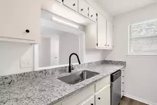 127 Cedar Grove Dr #A&b, North Charleston, SC 29420 - Photo 12