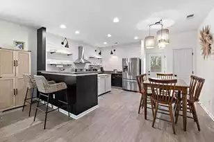 3601 Locklear Ln, Mount Pleasant, SC 29466 - Photo 6