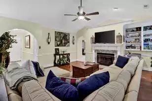 139 Charpia Ave, Summerville, SC 29483 - Photo 8