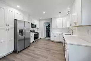 5905 Sedgefield Dr, Hanahan, SC 29410 - Photo 8