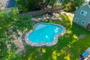 406 Gum Street S, Summerville, SC 29483 - Photo 2