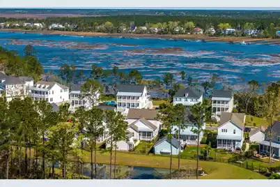 3571 Clambank Drive, Mount Pleasant, SC 29466 - Photo 2