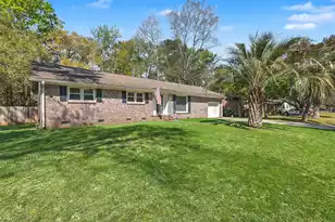 737 Canary Dr, Charleston, SC 29414 - Photo 2