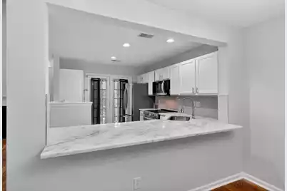 1004 Yellow Hawthorn, Summerville, SC 29483 - Photo 8