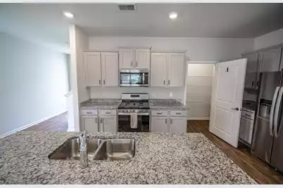 104 Cloverleaf Street, Summerville, SC 29483 - Photo 28