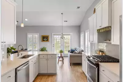 1069 Pigeon Point, Johns Island, SC 29455 - Photo 10