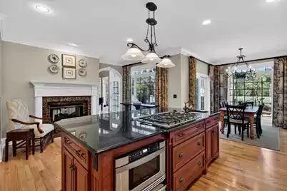 2992 Pignatelli Crescent, Mount Pleasant, SC 29466 - Photo 24