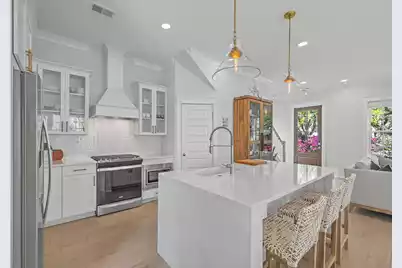 1034 Avenue Of Oaks, Charleston, SC 29407 - Photo 4