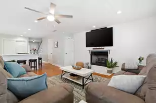 2178 Hartfords Bluff Ln, Mount Pleasant, SC 29466 - Photo 18