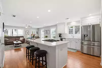 2178 Hartfords Bluff Lane, Mount Pleasant, SC 29466 - Photo 14