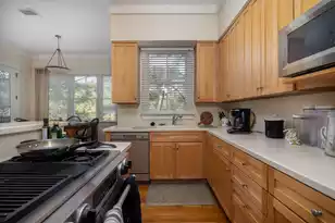 142 Wappoo Creek Dr, Charleston, SC 29412 - Photo 24