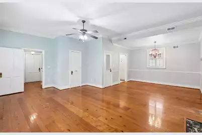 10 Council Street, Charleston, SC 29401 - Photo 20