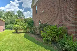 8752 Evangeline Dr, North Charleston, SC 29420 - Photo 38