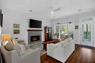 1309 Country Wood Ct, Mount Pleasant, SC 29466 - Photo 12