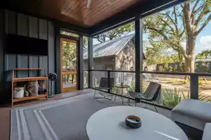 641 Coral St, Mount Pleasant, SC 29464 - Photo 14