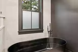 641 Coral St, Mount Pleasant, SC 29464 - Photo 24