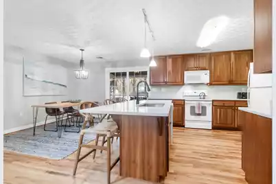 312 Cooper Avenue W, Folly Beach, SC 29439 - Photo 18