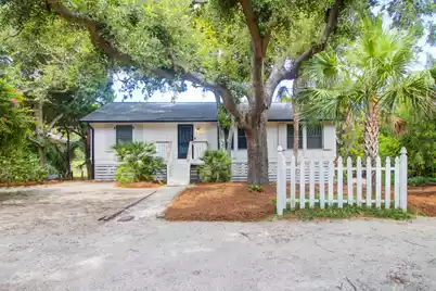 312 Cooper Avenue W, Folly Beach, SC 29439 - Photo 12