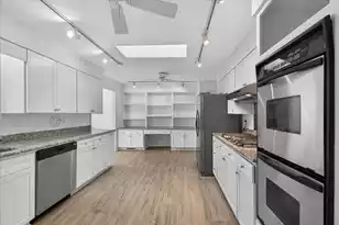 1568 Oak Island Dr, Charleston, SC 29412 - Photo 8