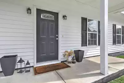 107 Perry Drive, Summerville, SC 29483 - Photo 4