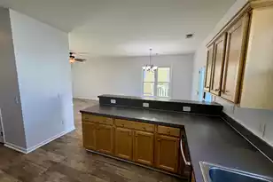 218 Trillium Ave, Summerville, SC 29483 - Photo 8