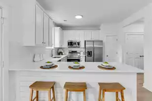 204 Hydrangea St, Summerville, SC 29483 - Photo 8