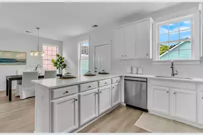 204 Hydrangea Street, Summerville, SC 29483 - Photo 10