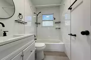 285 Koger Dr, Reevesville, SC 29471 - Photo 10