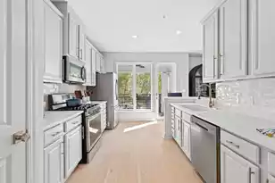 200 River Landing Dr, Daniel Island, SC 29492 - Photo 2