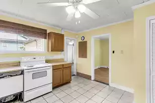 214 4th South Street E, Summerville, SC 29483 - Photo 14