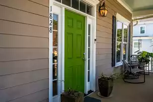 1828 Delacourt Ave, Mount Pleasant, SC 29466 - Photo 4