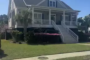 1828 Delacourt Ave, Mount Pleasant, SC 29466 - Photo 2