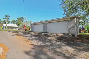 214 Bennette St, Eutawville, SC 29048 - Photo 38