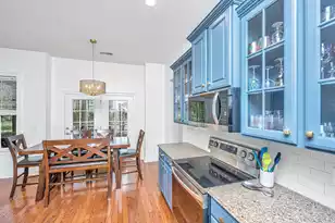 1903 Hall Point Rd, Mount Pleasant, SC 29466 - Photo 10