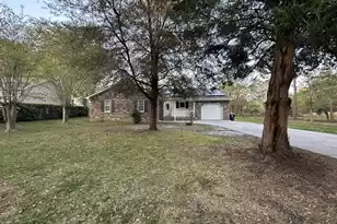 103 Colony Dr, Goose Creek, SC 29445 - Photo 1