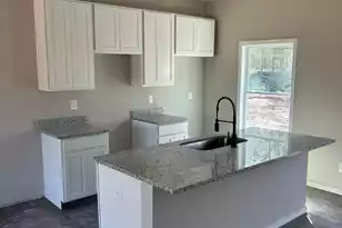 2958 Kirkland St, Orangeburg, SC 29115 - Photo 2
