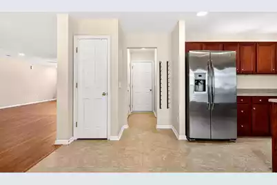 110 Avalon Road, Summerville, SC 29483 - Photo 12