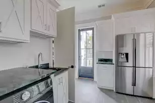 536 Lesesne St, Charleston, SC 29492 - Photo 4