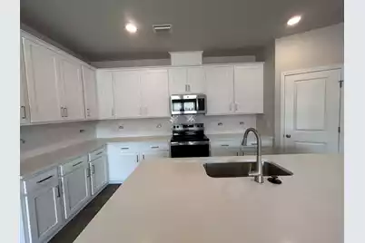 3060 Macaron Court, Ravenel, SC 29470 - Photo 4