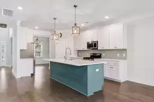 550 Fleming Rd, Charleston, SC 29412 - Photo 2