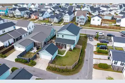 619 Blueway Avenue, Summerville, SC 29486 - Photo 34