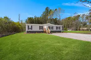 8996 Old State Rd, Holly Hill, SC 29059 - Photo 2