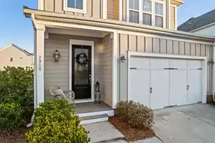 2916 Eddy Dr, Mount Pleasant, SC 29466 - Photo 2