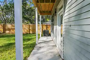1919 Kerry St, North Charleston, SC 29406 - Photo 26