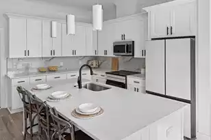 2047 Forest Ave, North Charleston, SC 29405 - Photo 10