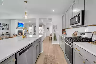 271 Rowans Creek Drive, Charleston, SC 29492 - Photo 6